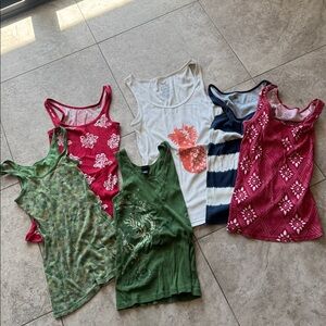 Lot of T-tops. 3 Faded Glory, 2 Mossimo and 1 Fang. Various sizes.